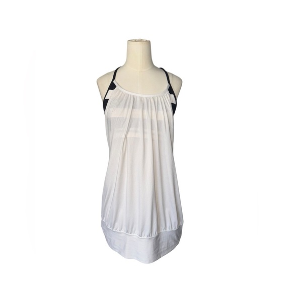 LULULEMON - No Limits Tank
White / Straightup Stripe Black White / Black - Picture 2 of 7